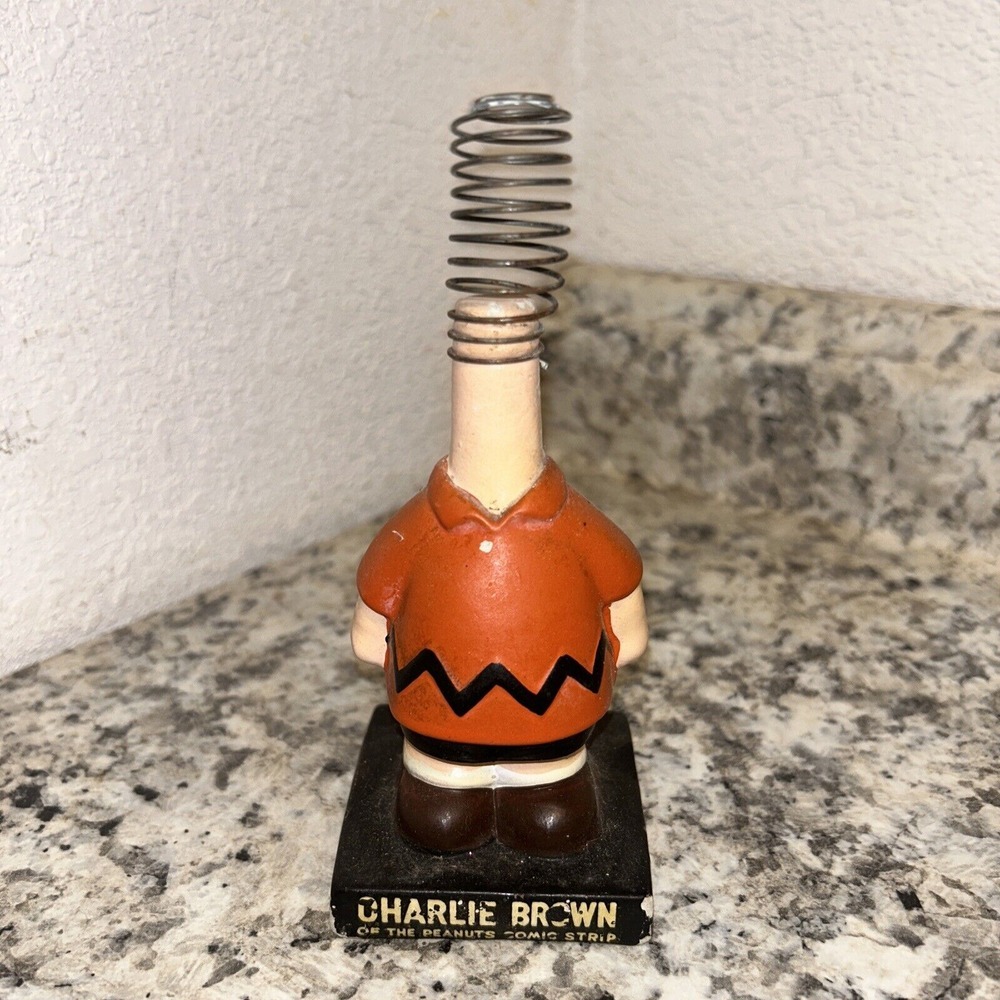 Peanuts / Snoopy Charlie‎ Brown Shaking Figure / Bobblehead Replacement Body C3